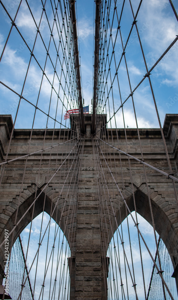 Fototapeta premium view of Brooklyn bridge