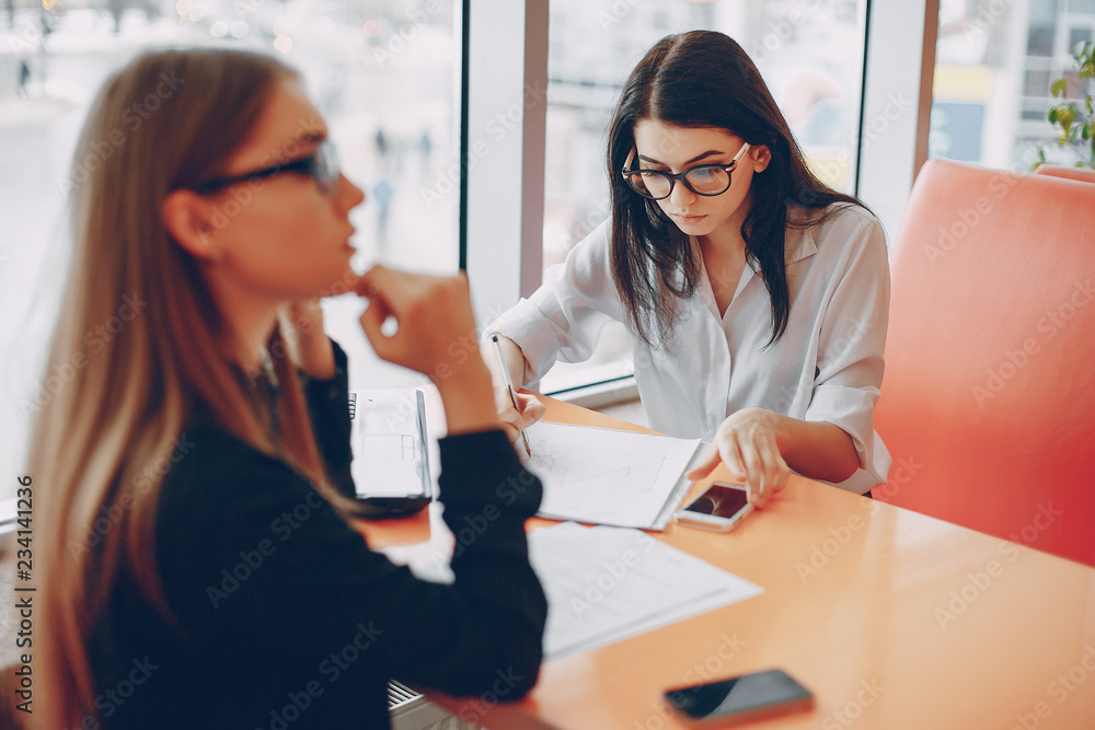 businesswomen in office businesswomen in office