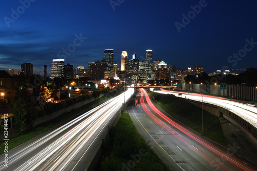 Minneapolis night shot © KxU