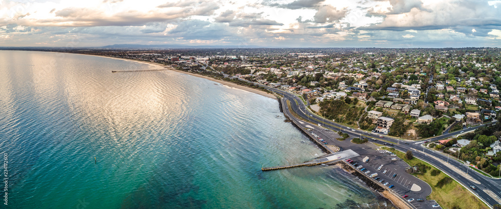 Fototapeta premium Wide aerial panorama of Frankston foreshore in Melbourne, Australia