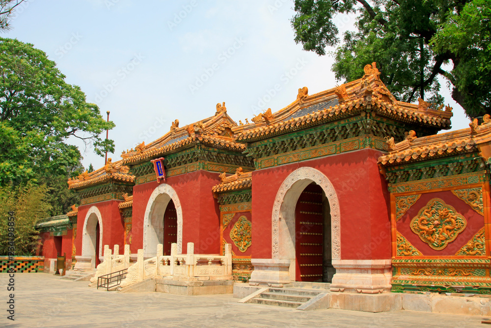 Fototapeta premium Glazed tile construction Chinese traditional architectural style in the Beihai Park，Beijing, China