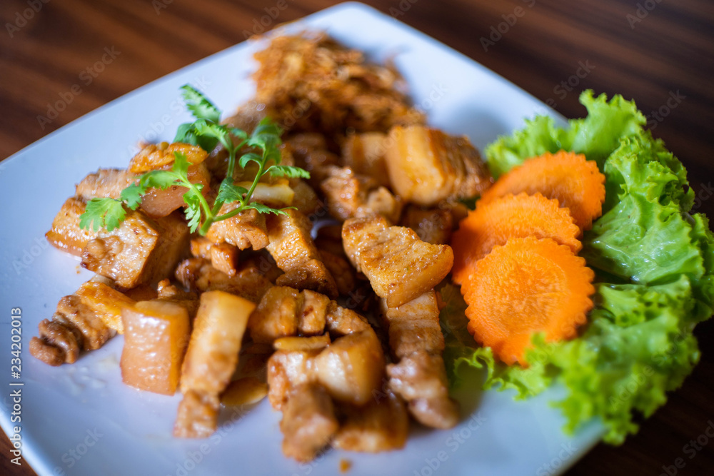 stir fried pork with salt and garlic stir fried pork with salt and garlic