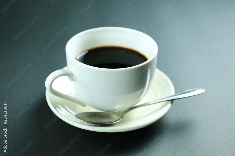 コーヒーカップとスプーン コーヒーカップとスプーン