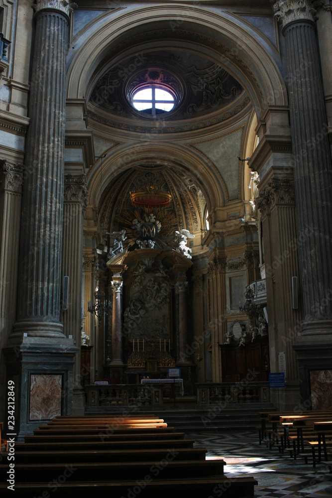 Basilica Superga inside