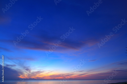 Fototapeta Naklejka Na Ścianę i Meble -  Beautiful sky at twilight time