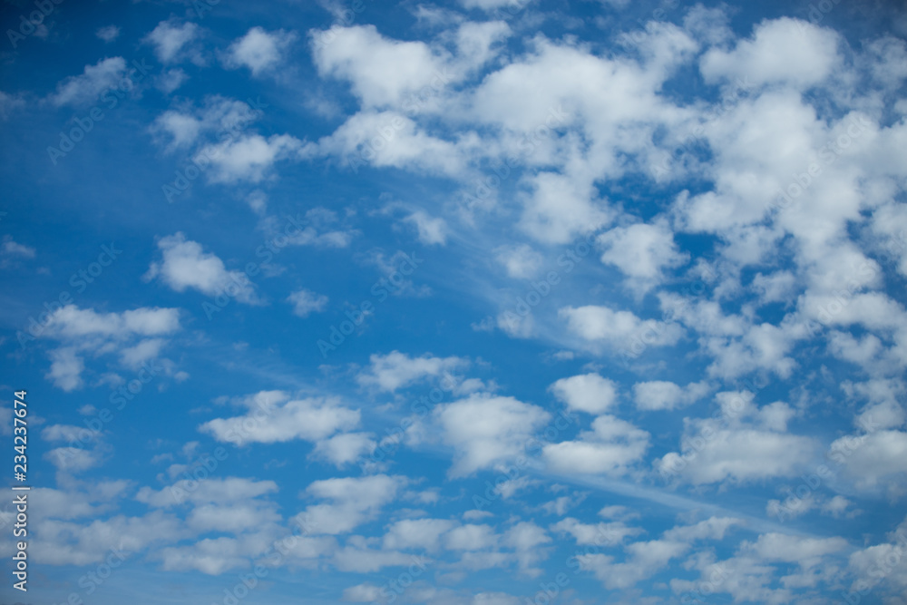 Naklejka premium Cloud sky