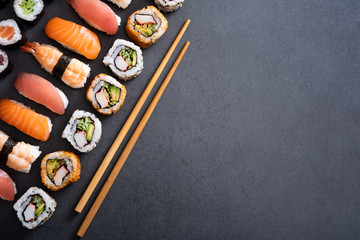 Gordijnen Sushi bar Sushi compositie met vrije ruimte  © Rido
