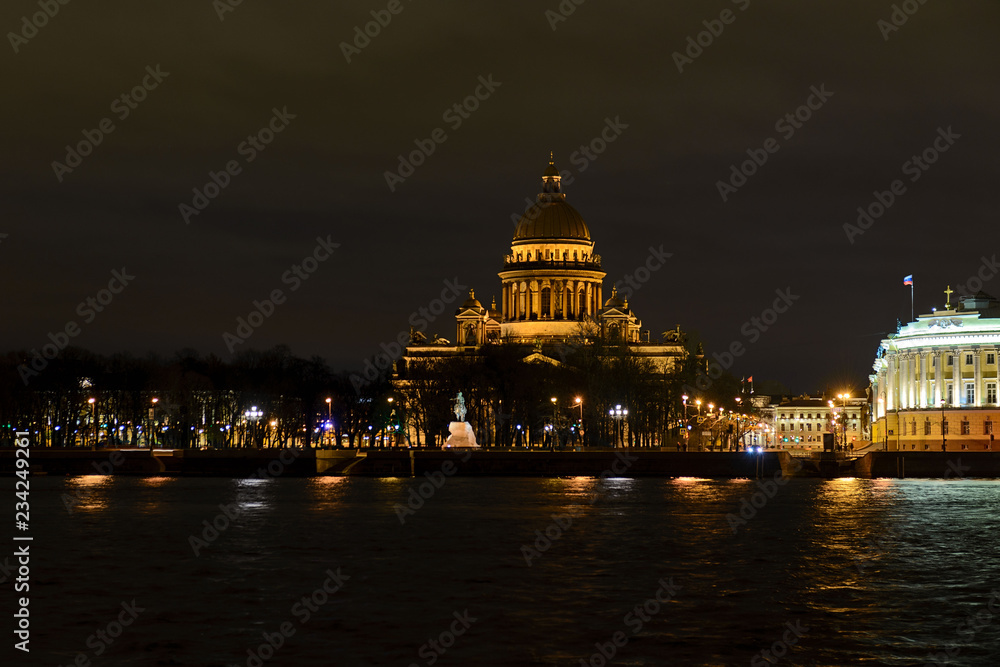 Fototapeta premium Saint-petersburg night view