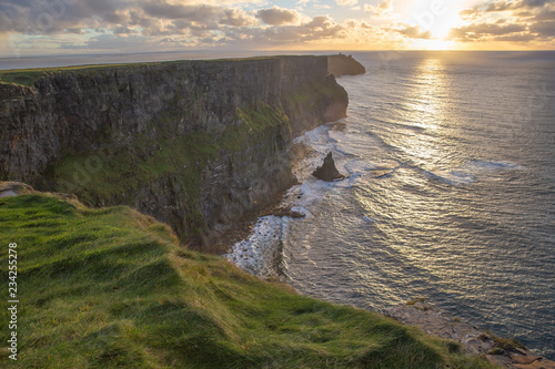 Photography The Cliffs of Moher, Ireland