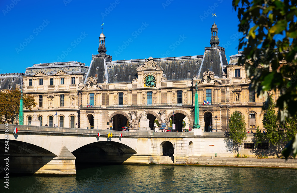 Pont du Carrousel leading to Louvre palace