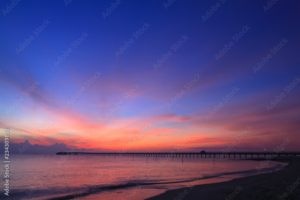 Obraz premium sunset on the beach