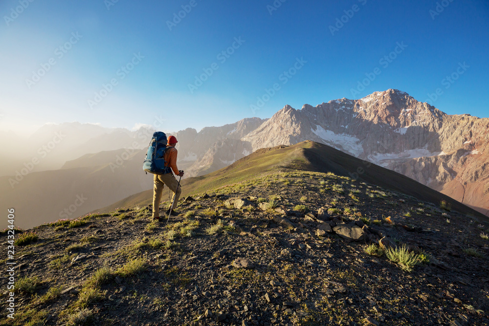 Obraz premium Hike in Fann mountains