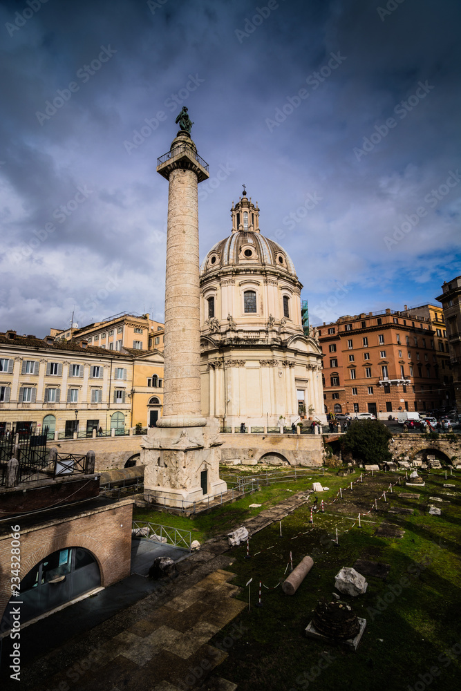 Obraz premium church in Rome on a day with a gloomy storm sky