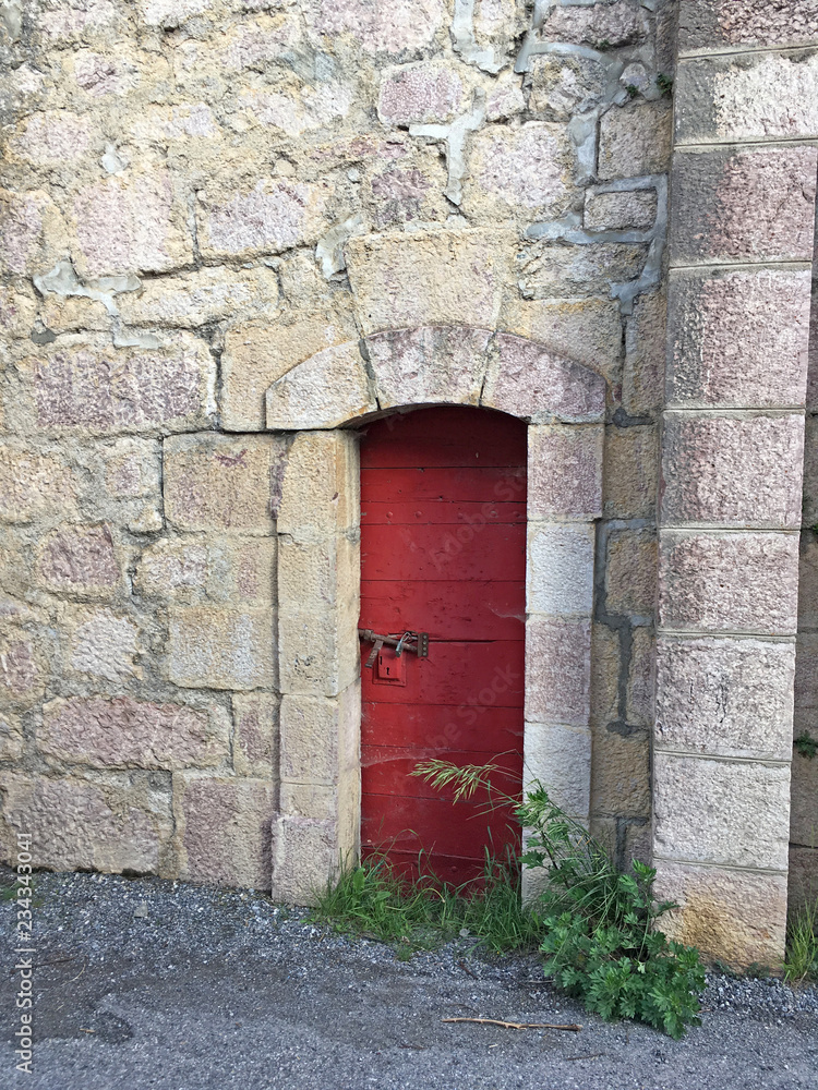 Forteresse de Mont-Dauphin - porte ancienne