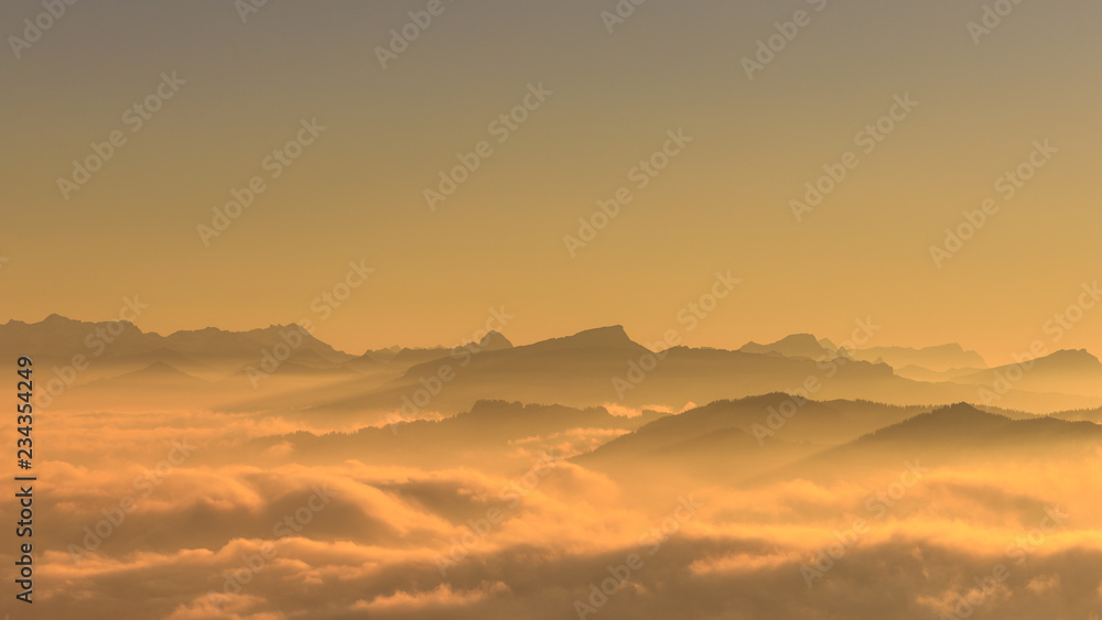 Herbst Abend in den Alpen Herbst Abend in den Alpen
