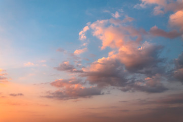 Canvas schilderij Hemel Rode wolken bij zonsondergang  © velishchuk