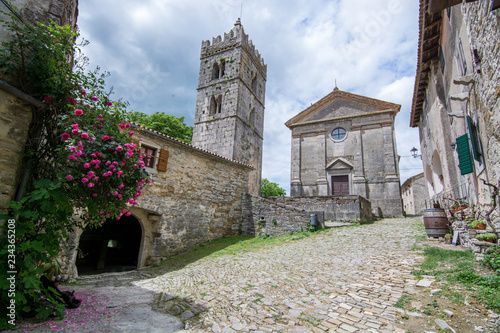 Photos Hum, Istrien, Kroatien