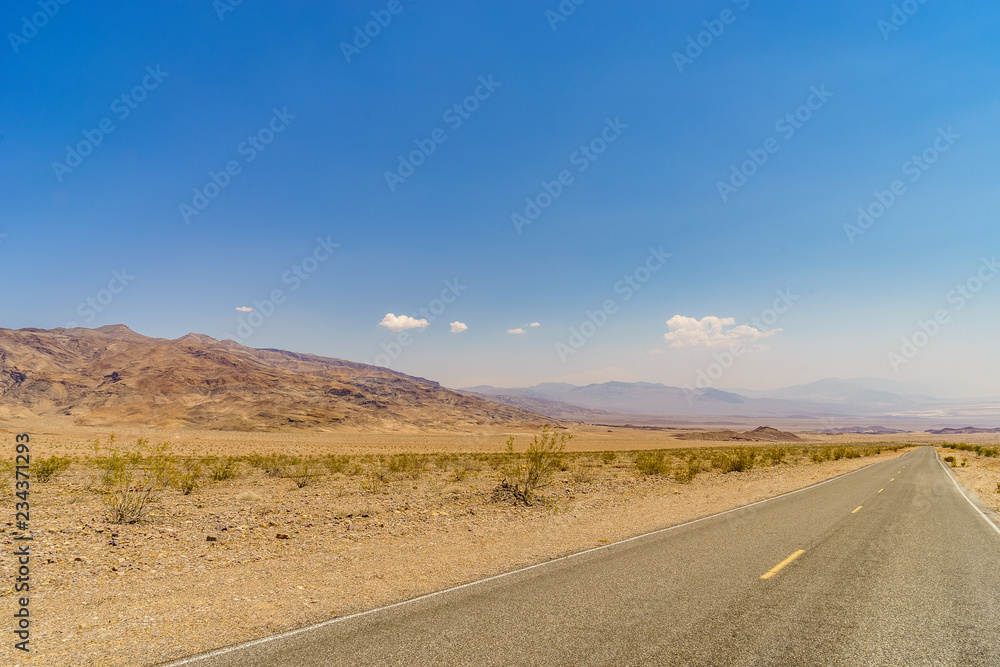 Desert highway to Death Valley National Park Desert highway to Death Valley National Park