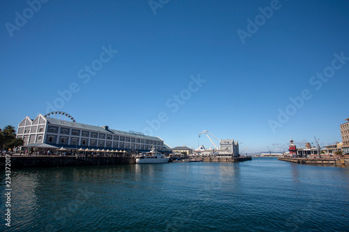 Hafenbecken und V & A Waterfront Kapstadt