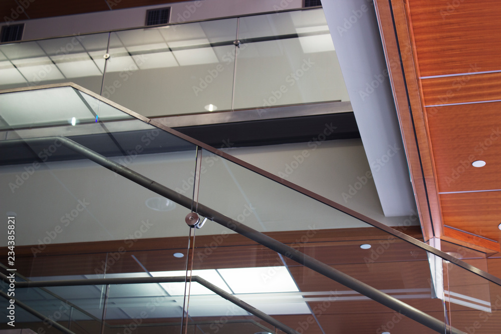 Obraz premium Contemporary interior deisgn commercial glass staircase