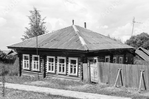 Fototapeta Naklejka Na Ścianę i Meble -  Old log house in the village