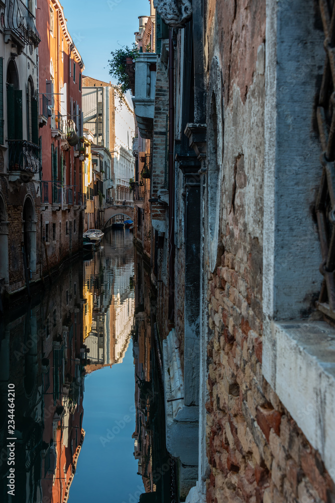 Impressionen aus Venedig - Kanäle und Gassen im Winter