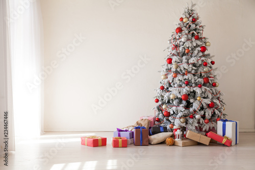 Christmas Interior old rooms greeting card new year tree gifts © dmitriisimakov