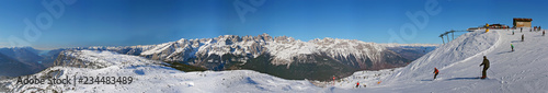 Cima Paganella, panorama con pista da sci a 360°