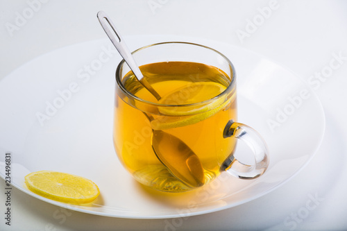 cup of tea with slice of lemon