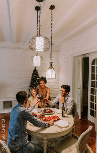 Friends celebrating Christm...
