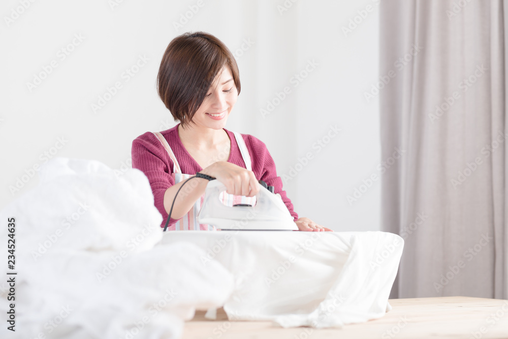 アイロン・主婦