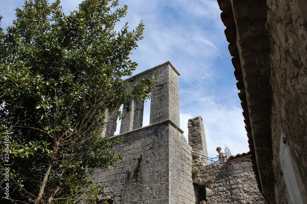 Fototapeta premium BALAZUC - ARDECHE - VILLAGE TYPIQUE - PLUS BEAUX VILLAGES DE FRANCE