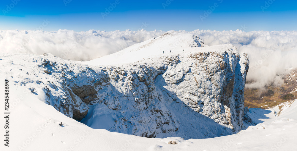 Obraz premium Mountain day winter unique