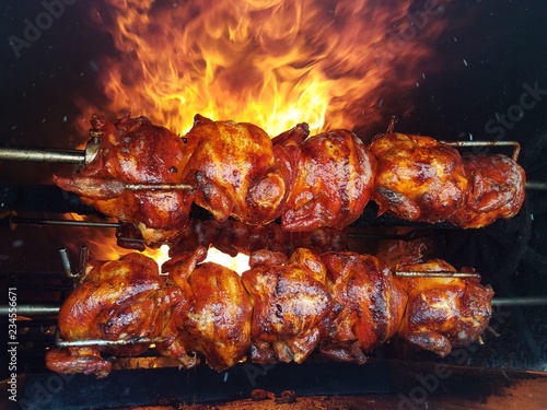 Obraz na płótnie Pollo Rostizado en leña