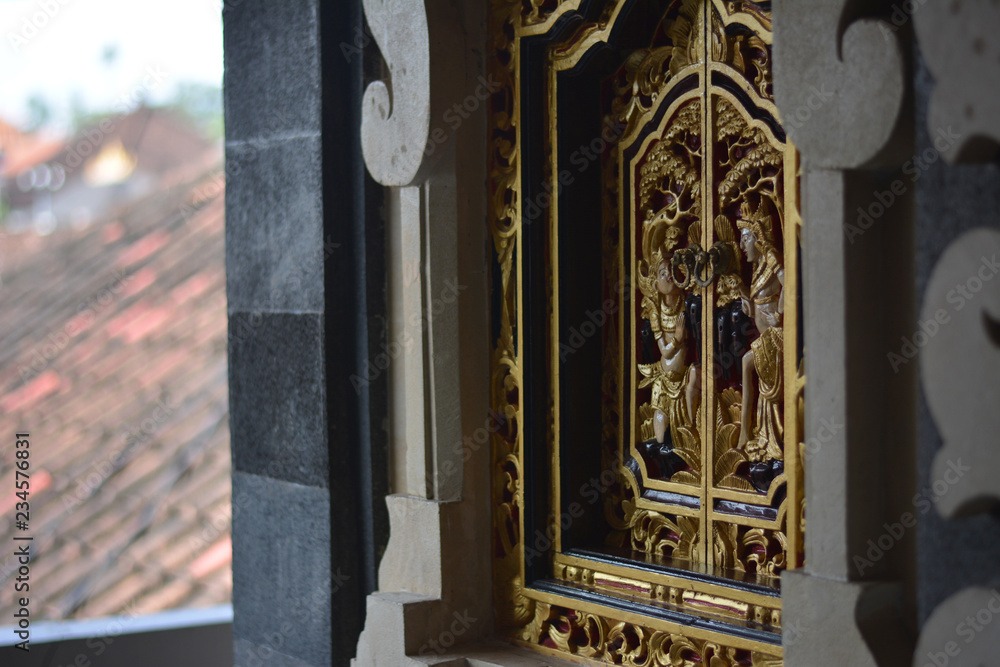 Balinese Wood Carving Balinese Wood Carving