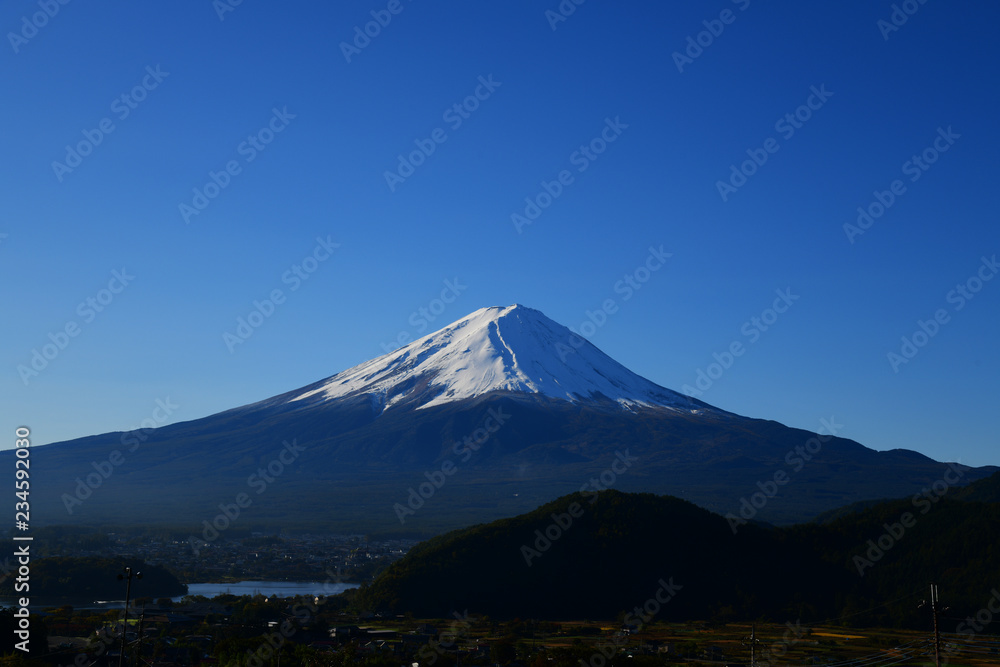 Mt. Fuji in the morning of the crown of snow03