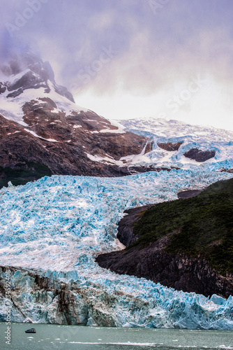 Onelli Glacier photo