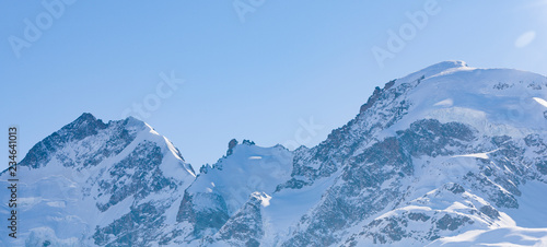 Verschneite Berge