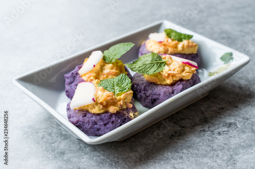 Red Cabbage Mash Hummus with Mashed Potatoes , Carrot, Yogurt and Mint Leaves for Appetizer / Healthy Round Canape Snacks