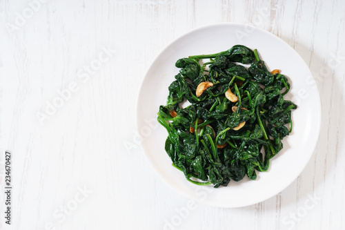 Εκτύπωση καμβά garlic sauteed spinach
