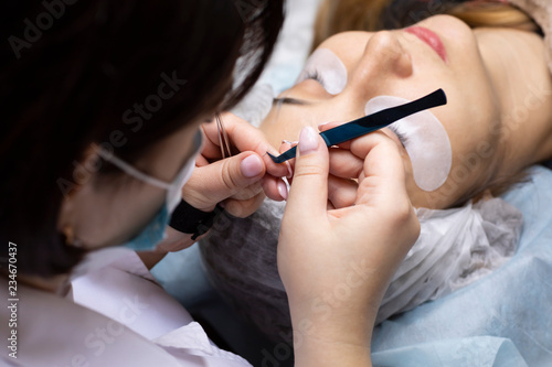 A young girl came to the salon for eyelash extensions.