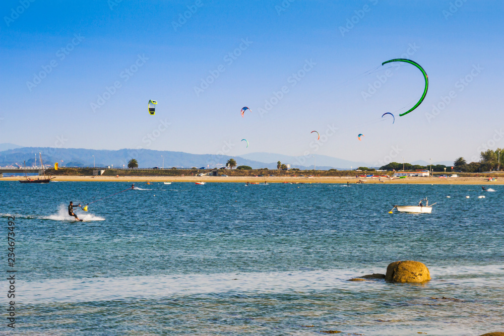 Ταπετσαρία Kite surfing in Arousa Island