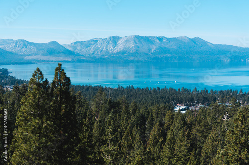 Fototapeta Naklejka Na Ścianę i Meble -  Beautiful Views of Lake Tahoe