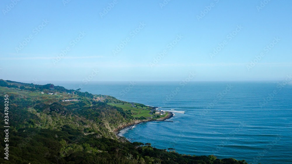 Raglan surf from above