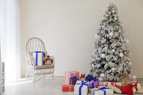 tree Christmas tree new year gifts holiday card interiors © dmitriisimakov