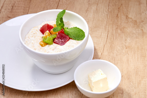 breakfast with oat porridge