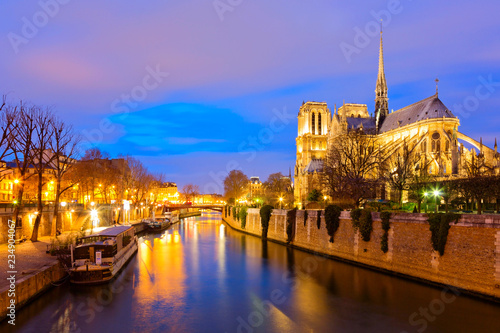 Paris, Frankreich © santosha57