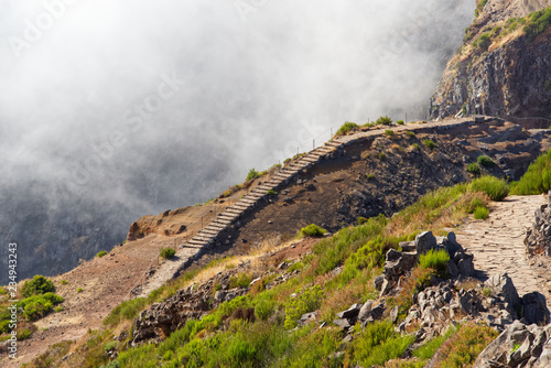 Narrow hiking trails on the mountain Pico do Arieiro. Portuguese island of Madeira © Dennis Gross