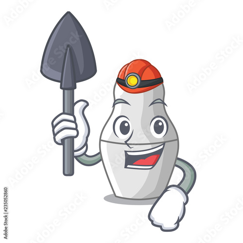 Miner cartoon nesting dolls which not painted