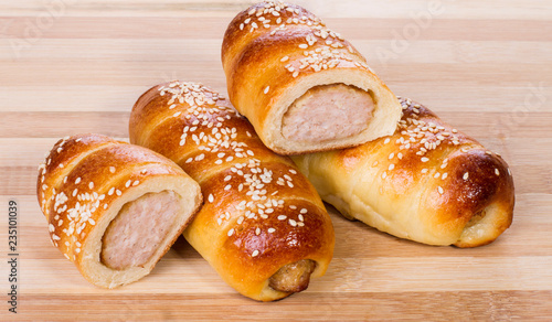 Cuadro en lienzo homemade baking cutlet in the dough